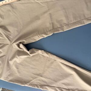 Zara man elastic waist khaki 38x28